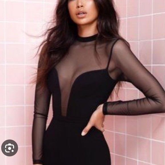 House of CB - Picture 2 of 7